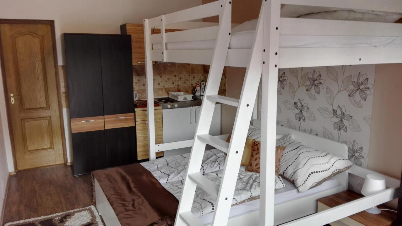 Sunshine Apartman Leilighet Siófok Eksteriør bilde